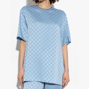 NWT GUCCI TOP size 40 Blouse logo silky fabric